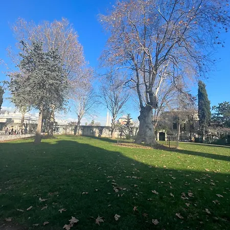 Istiklal 이스탄불